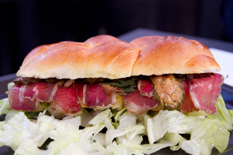 M8-Barrili-sandwich-carne