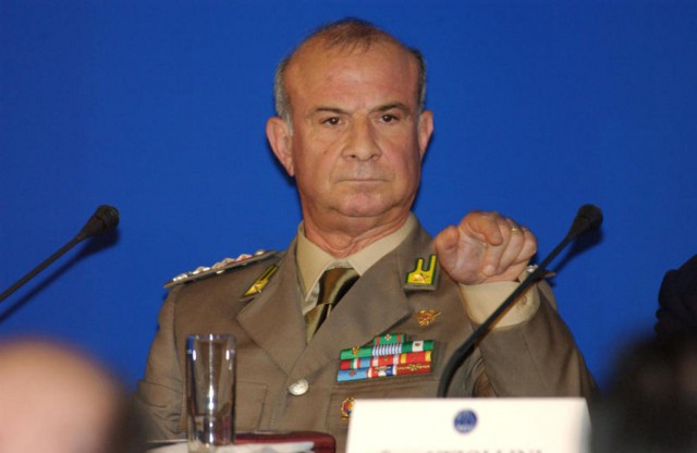 Generale Roberto Speciale