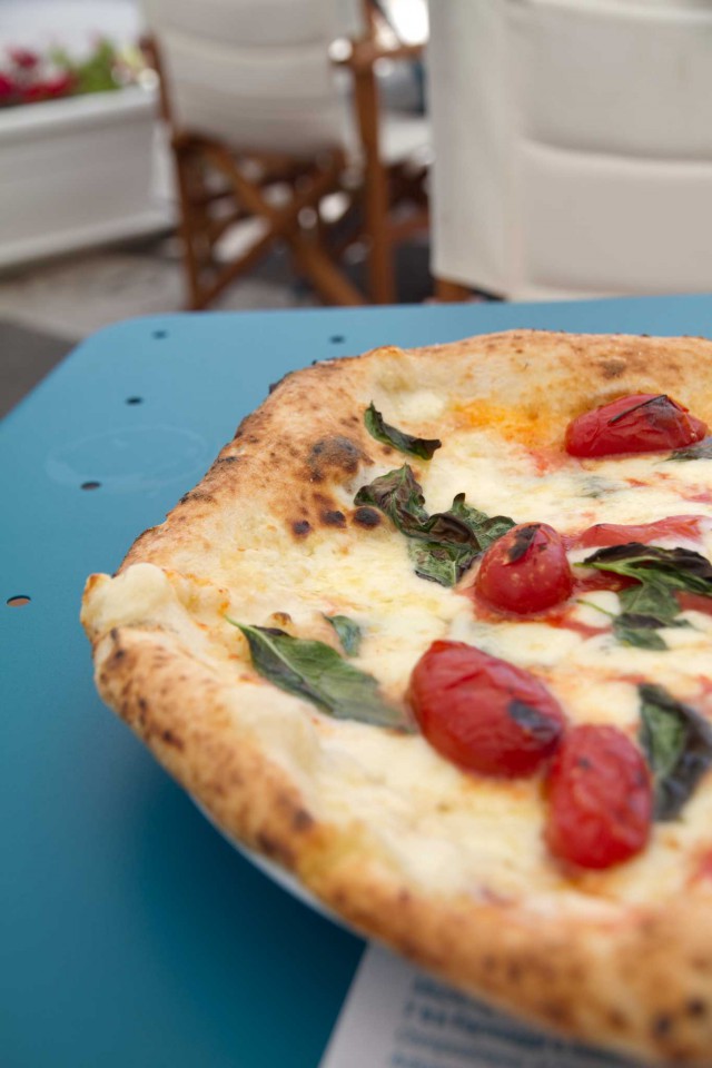 pizza corbarino Lievito Madre a Mare Napoli