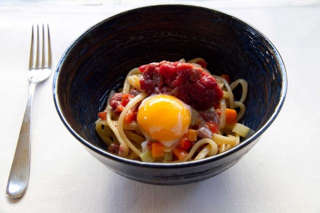 spaghetto tartare uovo Luigi Nastri