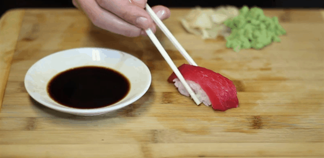 Risultati immagini per mangiare male giapponese