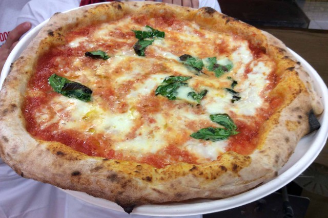 prima pizza Margherita Expo 2015