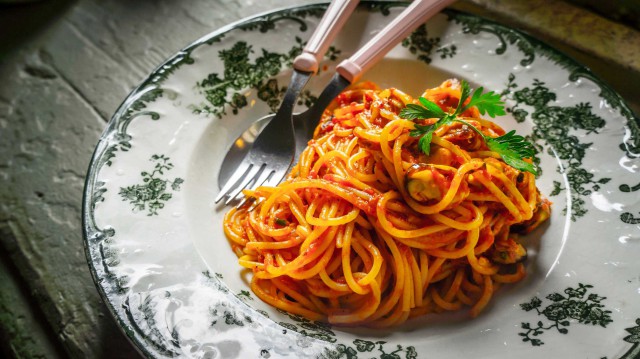 Spaghetti-con-sugo-di-cozze 1