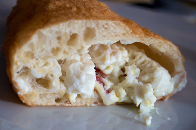 pizza fritta pizzeria Enzo Coccia