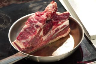 I migliori indirizzi per mangiare la bistecca alla fiorentina senza svenarsi vicino Firenze
