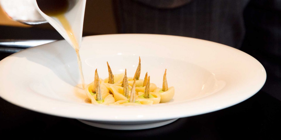 brodo di pesce pasta Andrea Berton