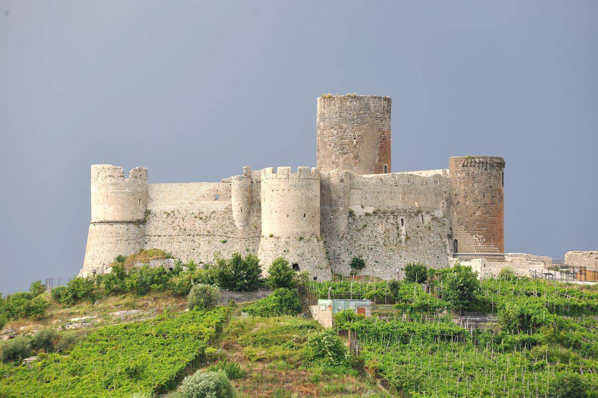 Castello-di-Lettere