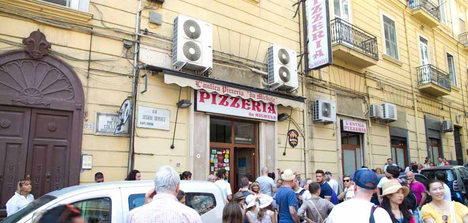 antica-pizzeria-da-michele-forcella-napoli