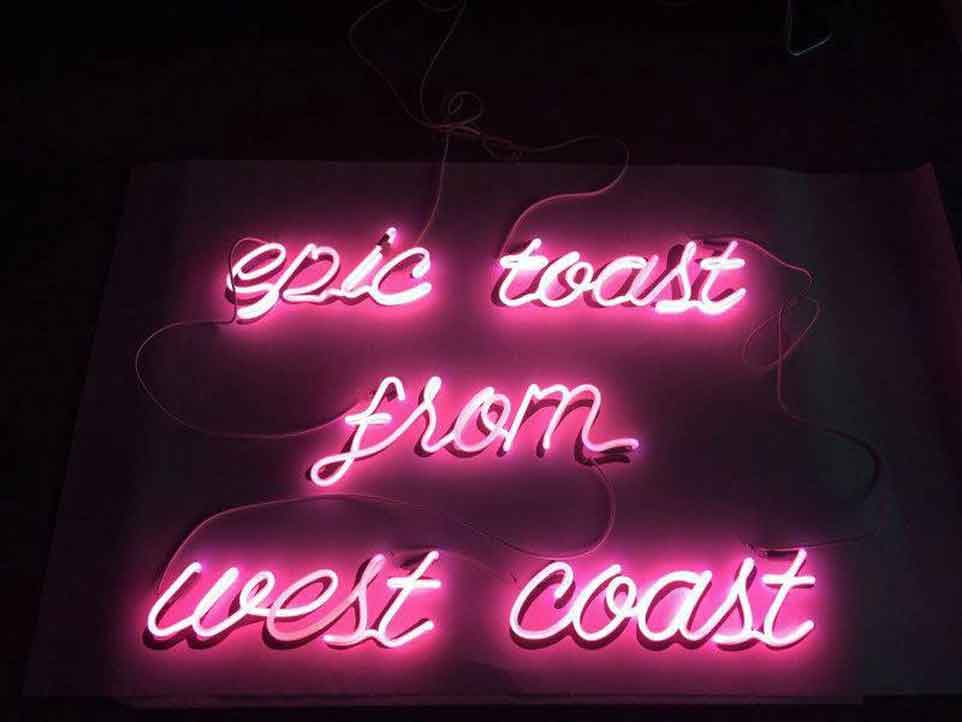 fancy-toast-neon