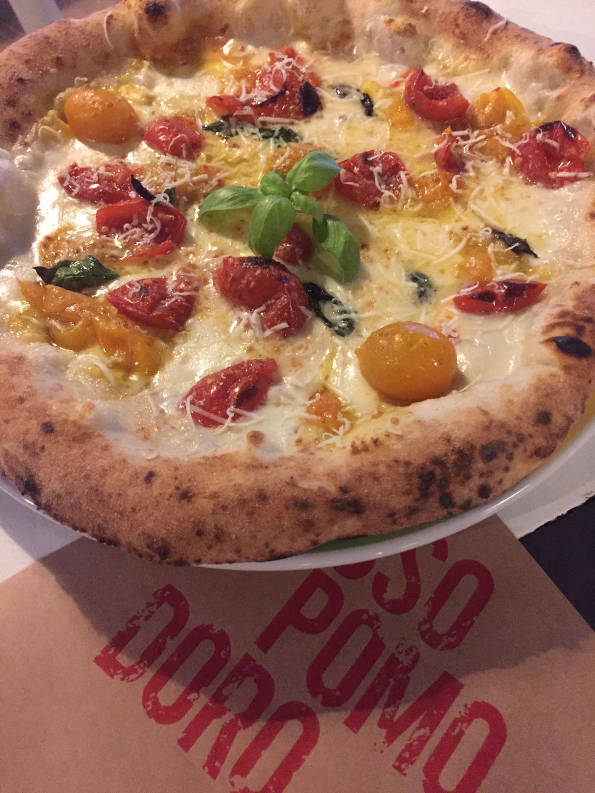 pizza-due-pomodori-rossopomosoro