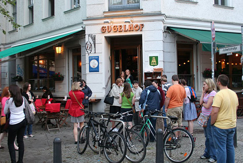clinton-gugelhof