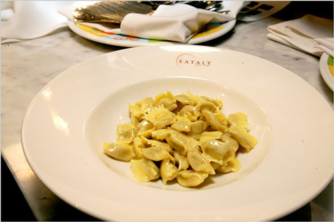 eataly-NY-Nicole-Bengiveno-pasta2