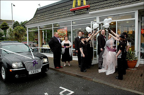 matrimonio-mcdonald's-parenti