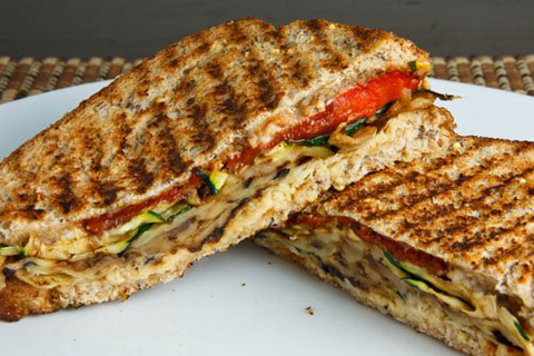 mangiare-di-corsa-panino