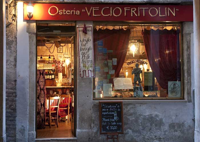 Venezia. Al Vecio Fritolin ci vai e non solo per lo scartosso di fritti (chiuso)