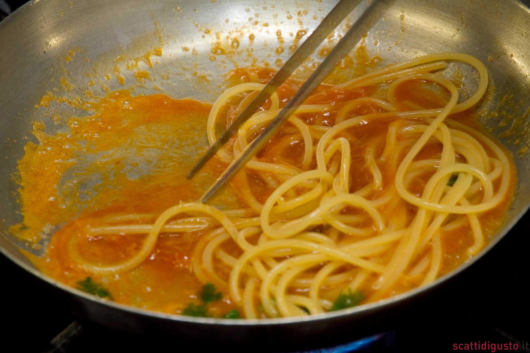 I migliori spaghetti alla matriciana di mare li fai con questa ricetta