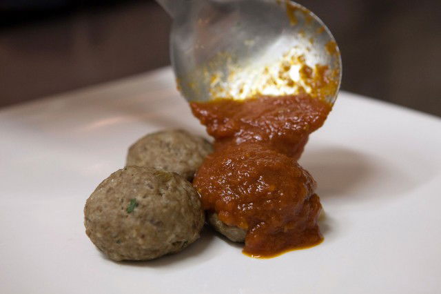 ricetta polpette al ragù 12