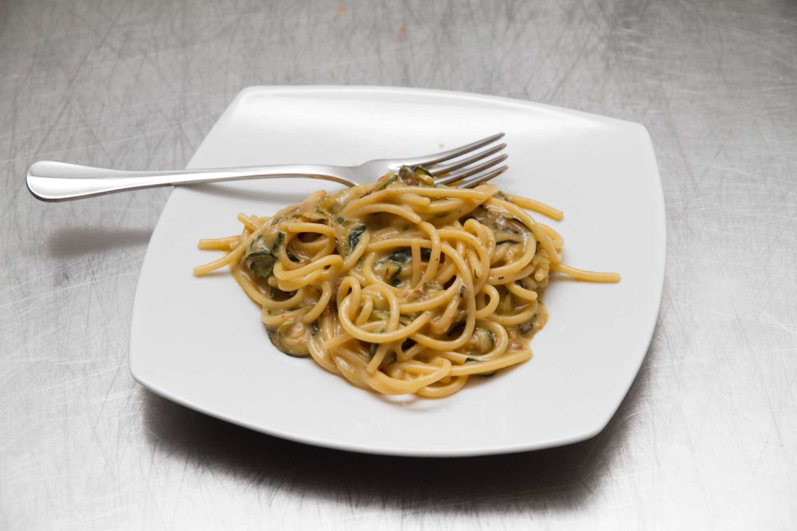 spaghetti con le zucchine