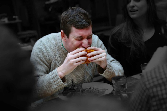 divoratore di hamburger