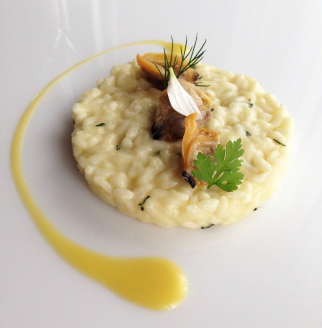 Risotto allolio e vongole cannavacciuolo