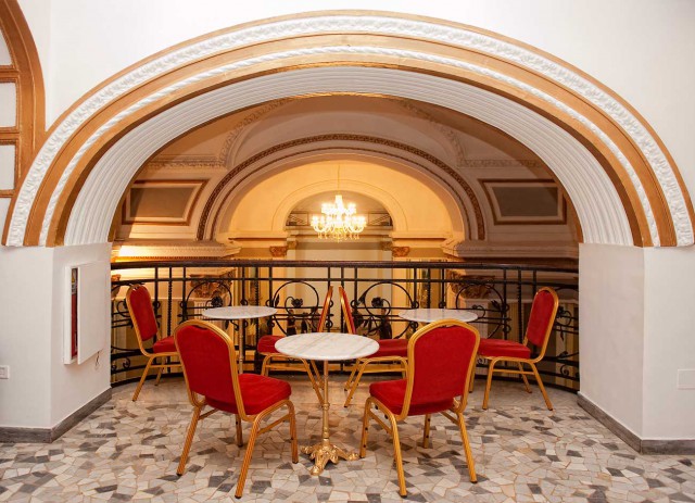 le cirque naples