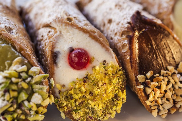 cannoli siciliani