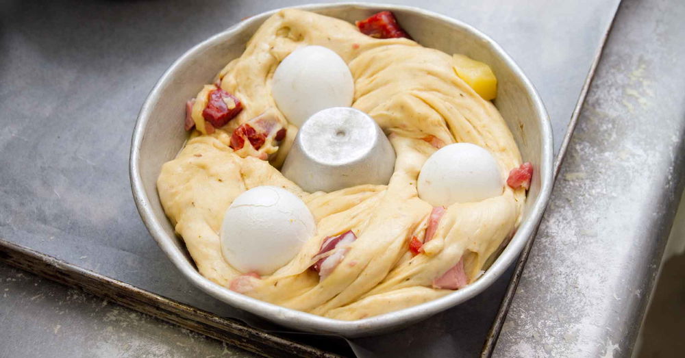 Casatiello Napoletano Guida Agli Ingredienti E Ricetta Perfetta