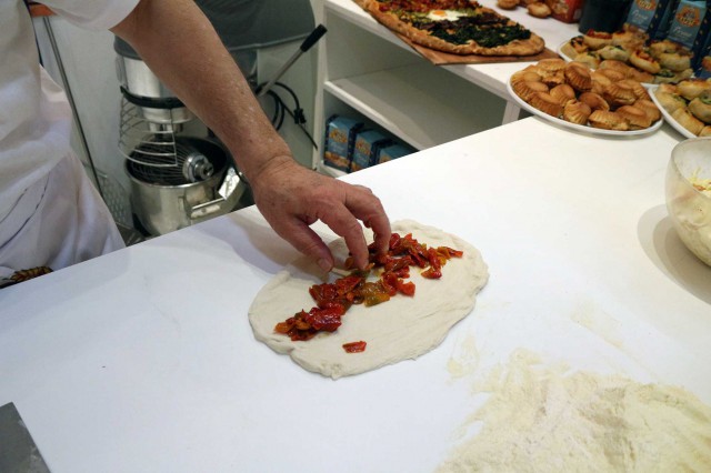 ricetta pizza farcitura