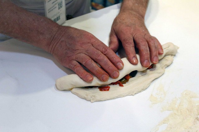 ricetta pizza rotolo