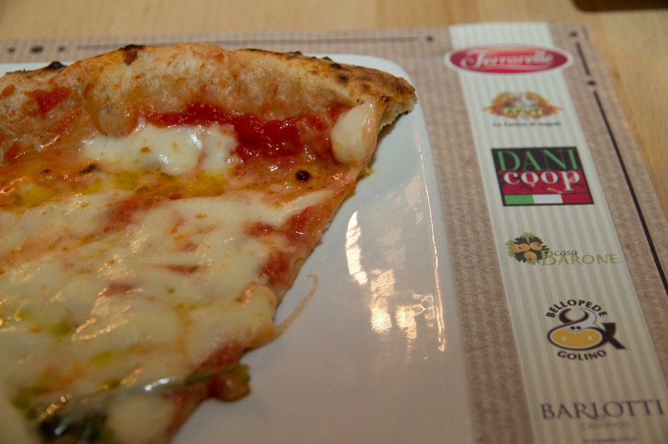 fetta pizza margherita