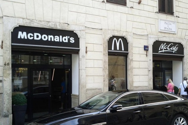mc donalds roma piazza di spagna