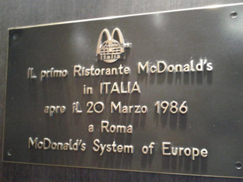 mcdonald targa apertura roma