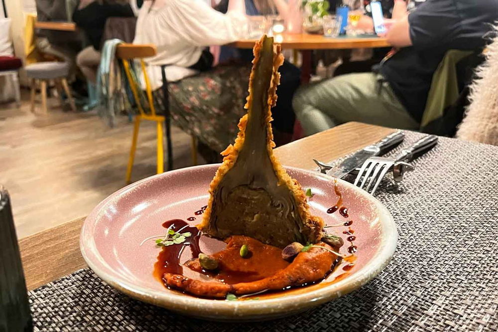 il carciofo di Romeow Cat Bistrot a Roma