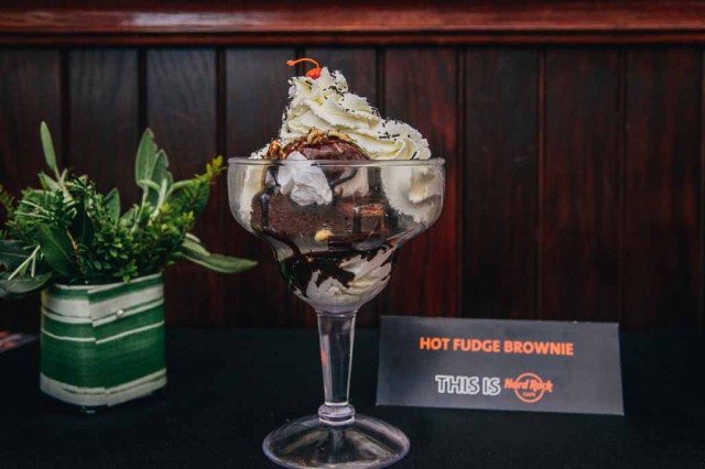 hot fudge brownie