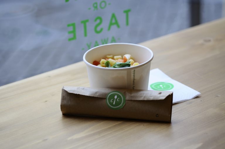 Roma street food. Pasta alla checca di qualità a 6,50 €