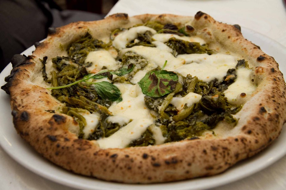 pizza friarielli