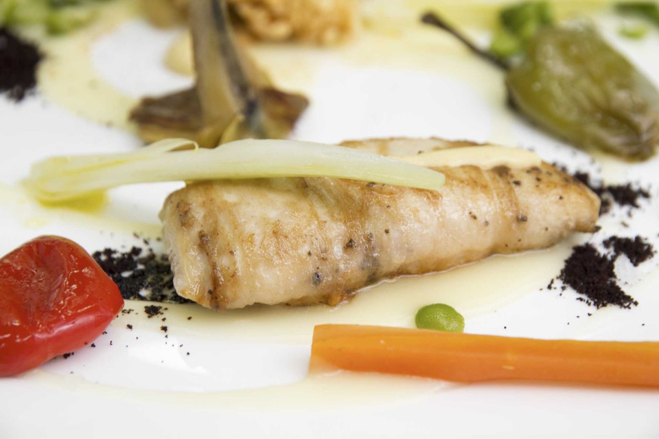Il petto di pollo in padella con la ricetta della chef stella Michelin