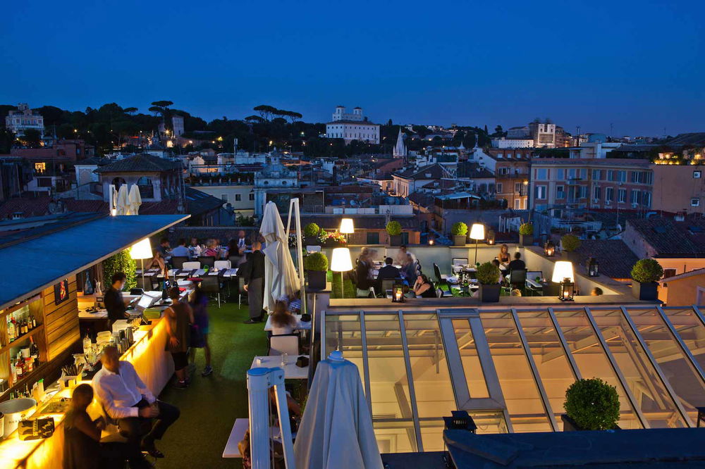 Roma. Ristoranti con giardino e prezzi per mangiare all\'aperto Roma. Ristoranti con giardino e prezzi per mangiare all\'aperto