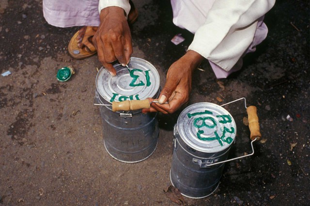 RMAArchitects_DabbawalaLunchDeliverySystem_PhRajeshVora_50-web