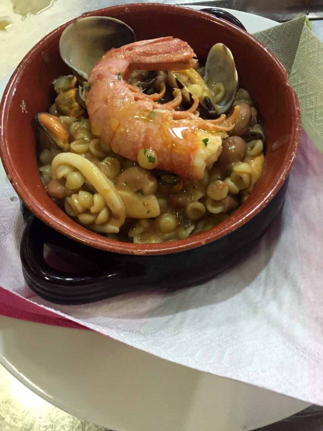 pasta fagioli cozze scampi