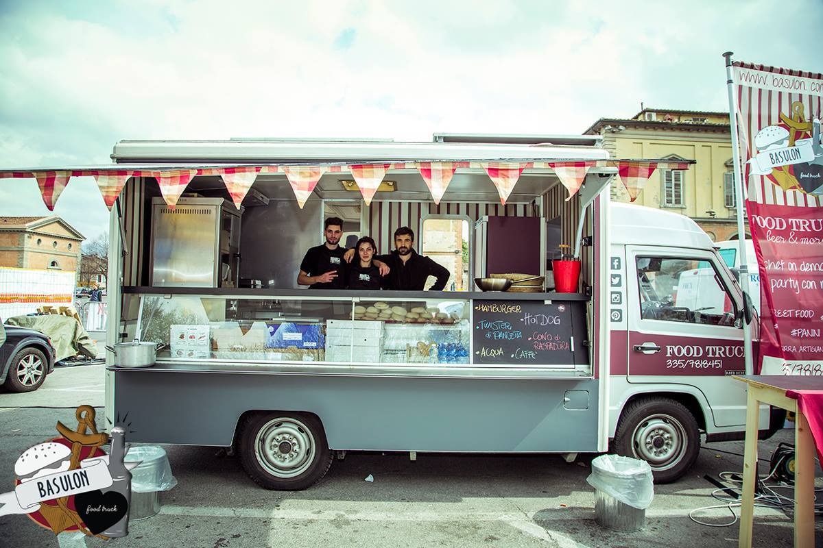 Verona. Morsegàr per mordere lo street food