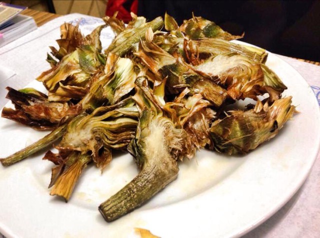 carciofi barcellona can mano