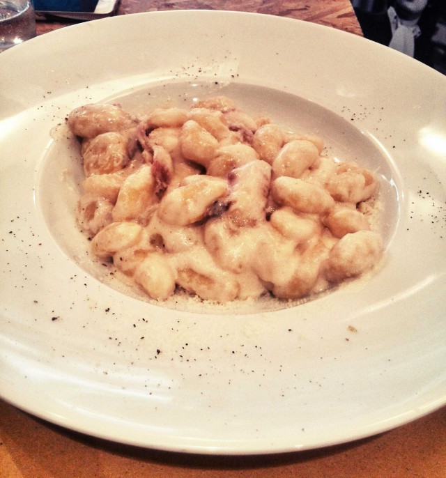 gnocchi con gorgonzola