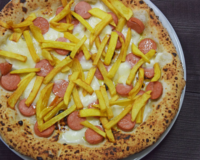 La migliore pizza würstel e patatine