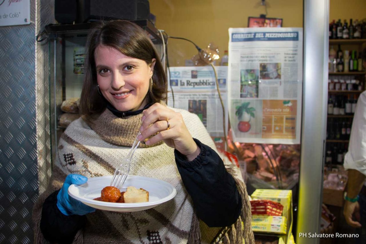 Napoli. Cosa significa fare street food con la bottega artigianale