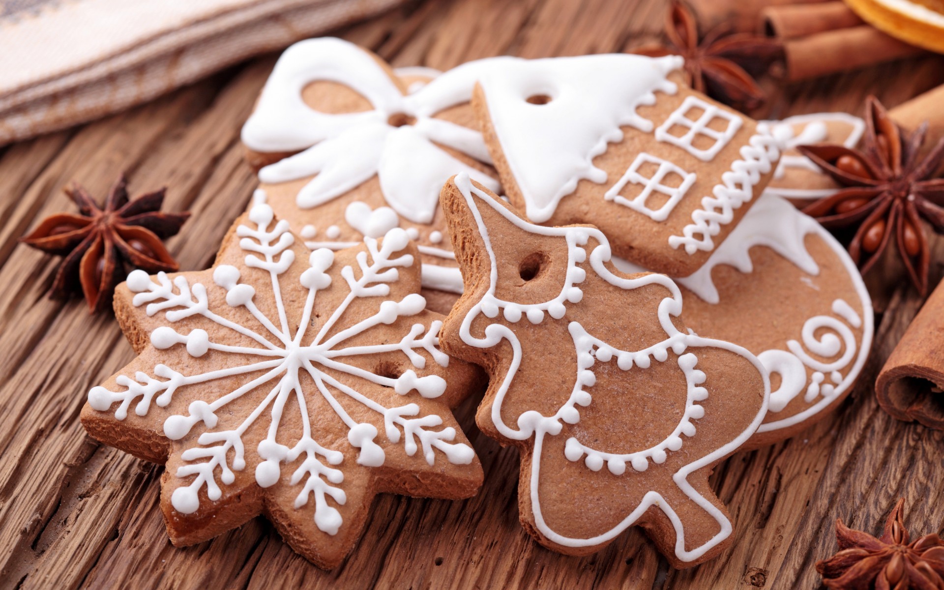 Pranzo Di Natale Dolci.Menu E Prezzi Di 35 Ristoranti Per La Vigilia E Il Pranzo Di Natale