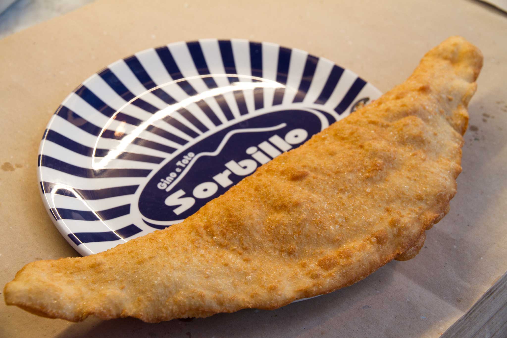 pizza fritta Zia Esterina Sorbillo