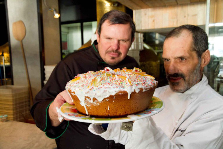 Casatiello dolce, ricetta originale come ogni napoletano sa fare