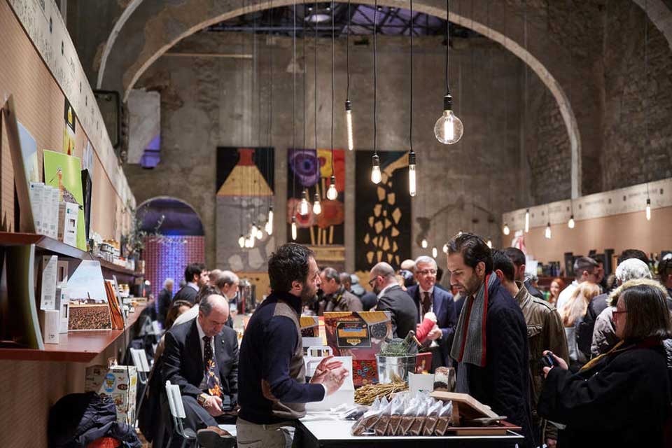Taste espositori