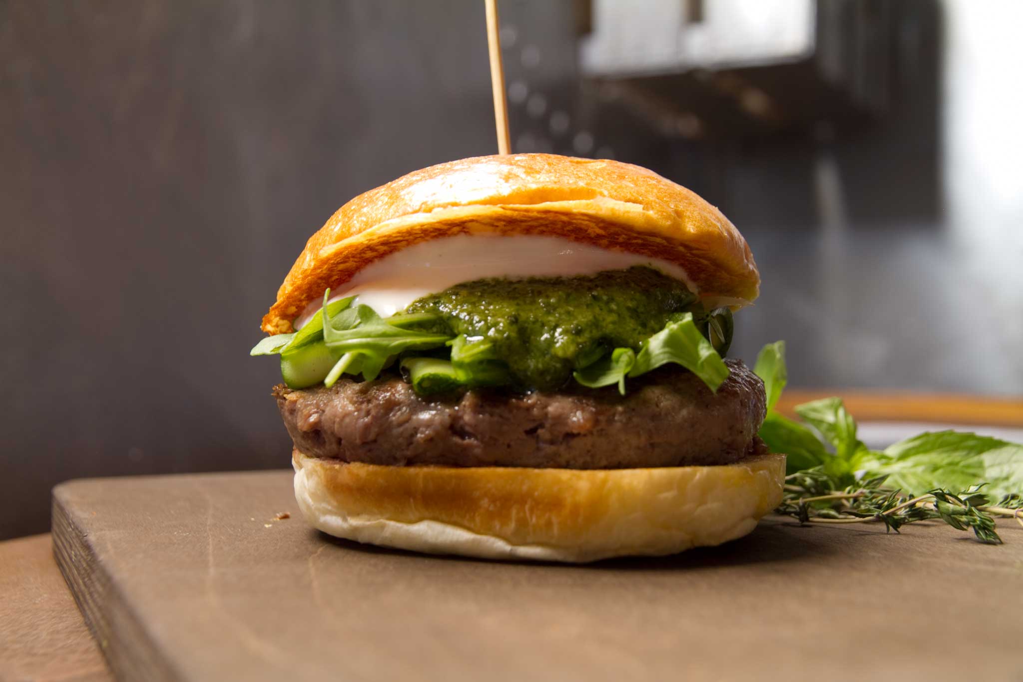 hamburger pesto